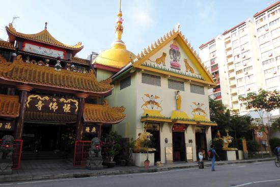 top thing to do in Little India Singapore Sakya Muni Budda Gaya Temple